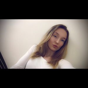 Meet your Posher, Coral